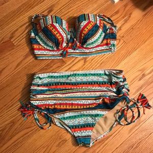 Cacique swimsuit beautiful colors NWOT
